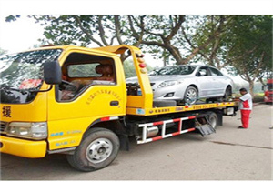 伊吾附近24小时汽车拖车服务热线